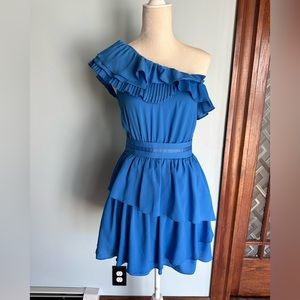 Forever 21 XXI blue ruffle/pleated one-shoulder dress. Size S